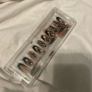 Reusable false nails 💅🏼